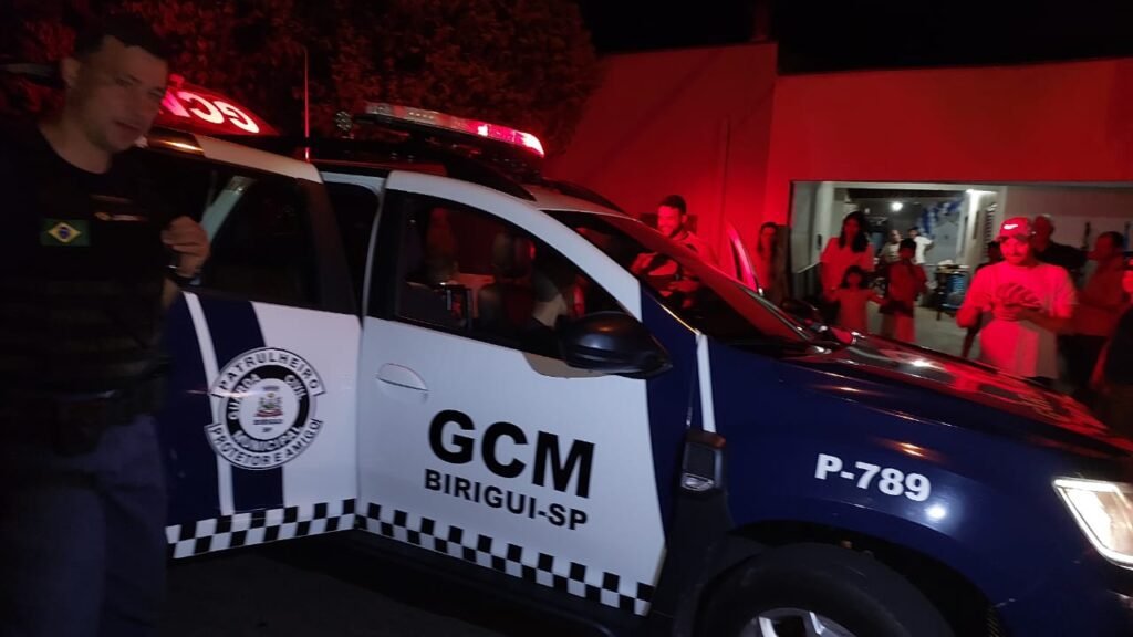 Após pedido da avó, Guarda Civil Municipal faz festa para adolescente  traumatizada com autoridades – Namidia News
