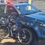 GCM aborda ciclomotor irregular conduzido por adolescente de 17 anos em Birigui