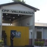 Mulher é flagrada com celulares escondidos nas partes íntimas em Penitenciária de Valparaíso