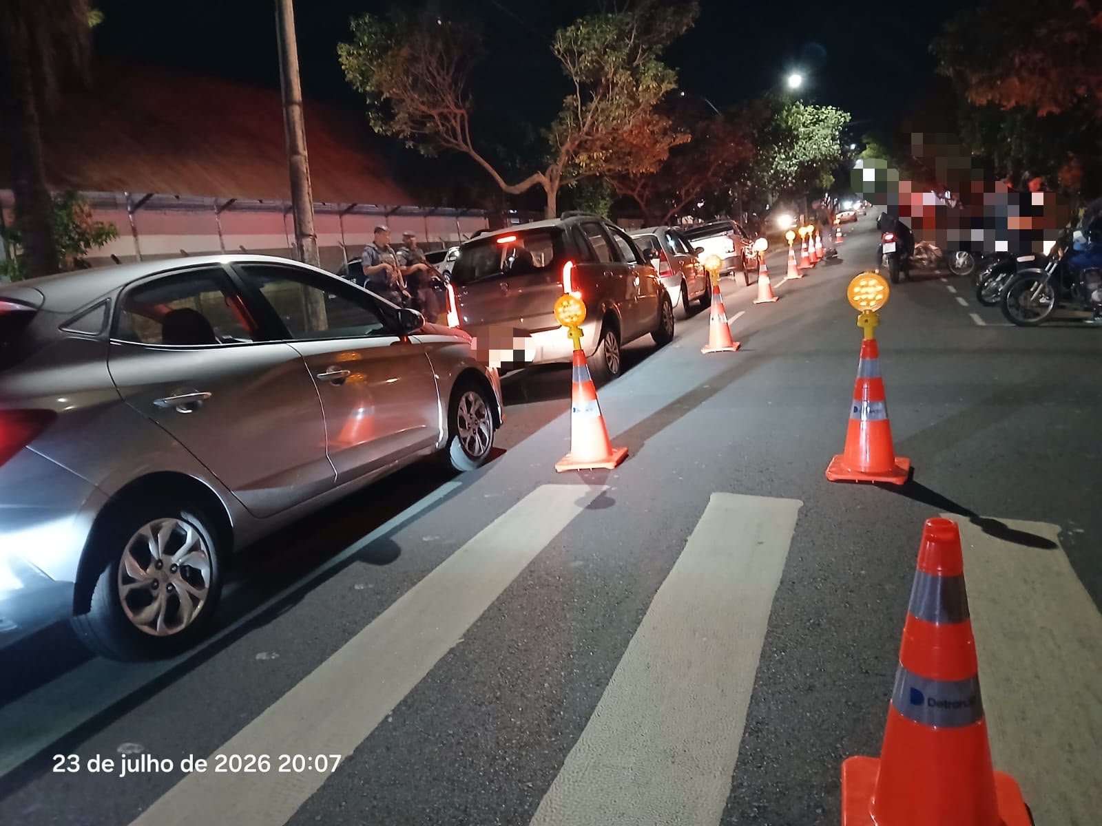 Operação Direção Segura fiscaliza 488 motoristas e recolhe 12 veículos em Araçatuba
