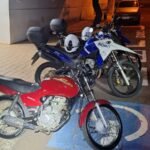 Motociclista é flagrado empinando, tenta fugir da ROMO e acaba preso com droga e moto adulterada em Birigui