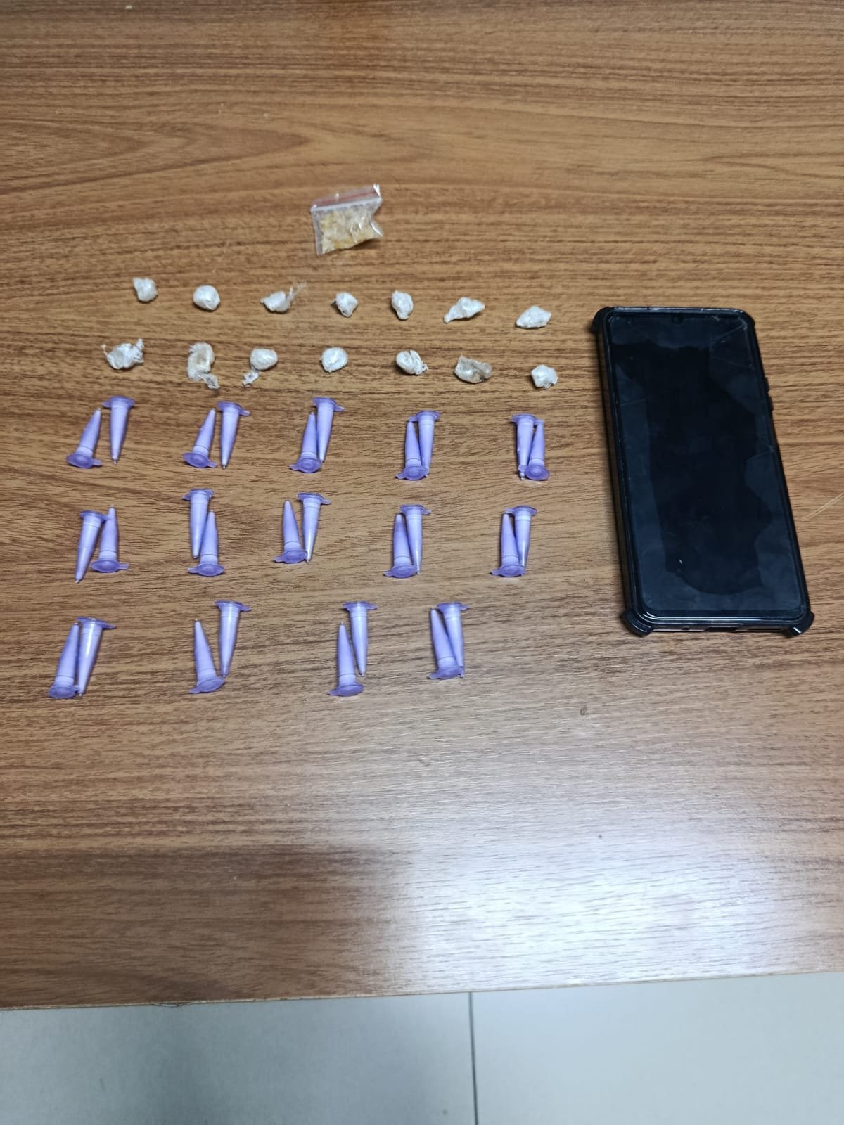 Adolescente é apreendido com crack e cocaína após fugir da PM em Araçatuba