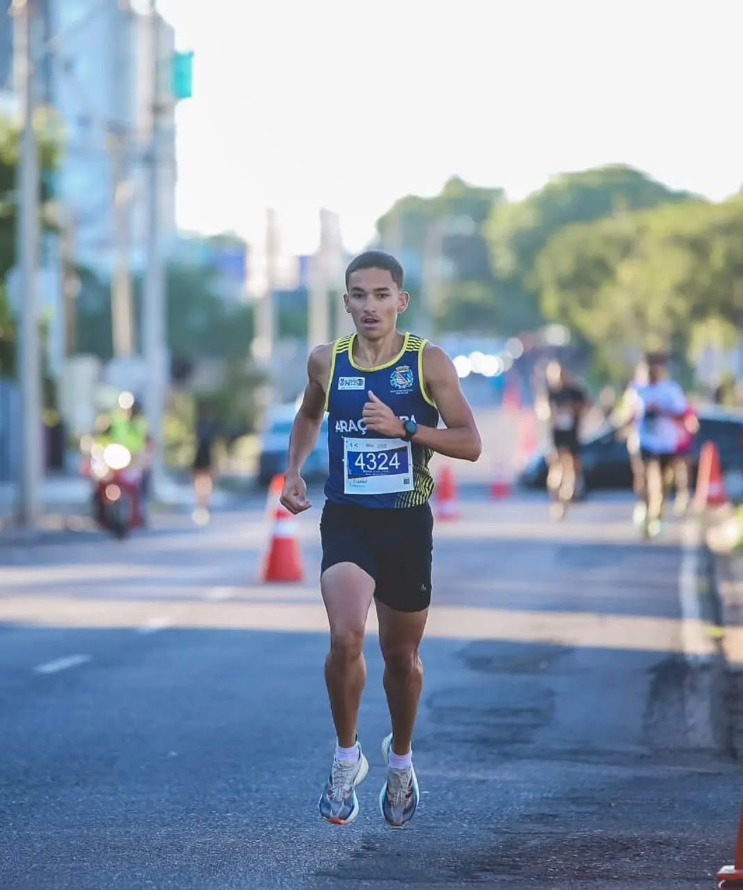 Atleta de 18 anos de Araçatuba vence os 4 km da Track&Field Experience Running