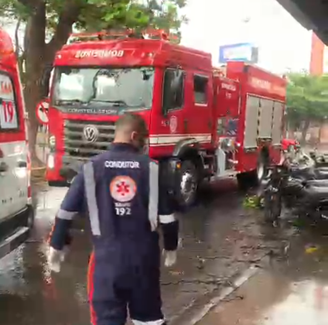 Tragédia em Araçatuba: duas pessoas morrem após queda de teto de supermercado durante temporal