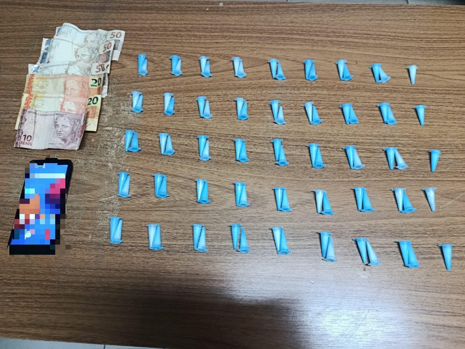 PM prende suspeito com 85 pinos de cocaína durante patrulhamento em Araçatuba