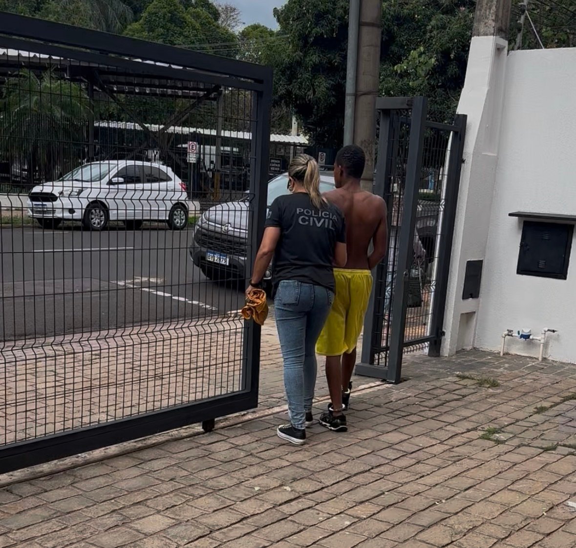 Homem é preso em flagrante por agredir e ameaçar a esposa em Araçatuba